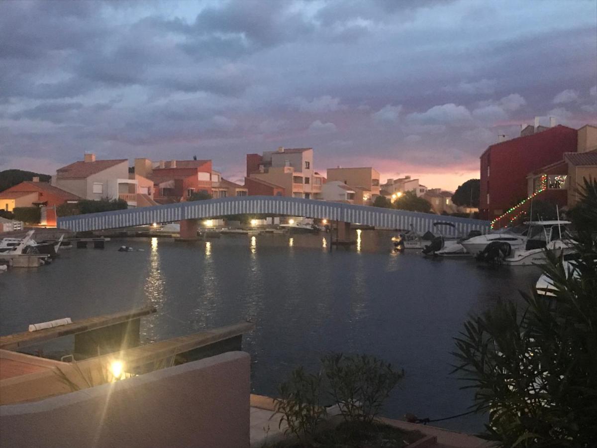 Apartament Marina Les Pieds Dans L Eau Le Barcarès Zewnętrze zdjęcie